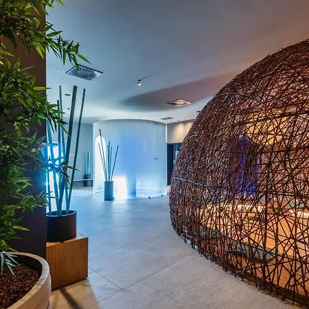 Eala My Lakeside Dream - Adults Friendly Otel