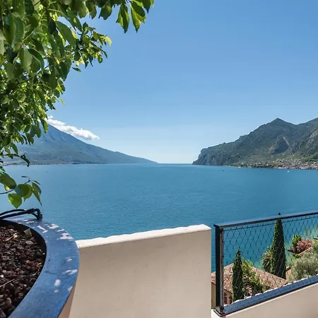 Otel Eala My Lakeside Dream - Adults Friendly Limone sul Garda