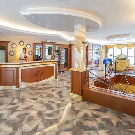 Eala My Lakeside Dream - Adults Friendly Otel